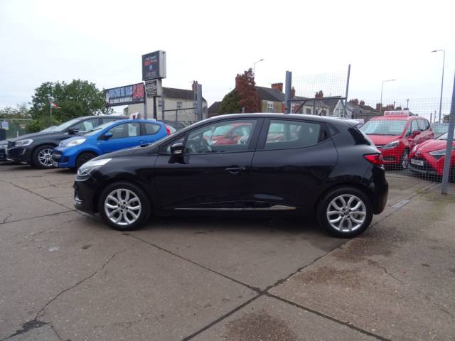 2017 Renault Clio 1.2 16V Dynamique Nav 5dr LOW INSURANCE