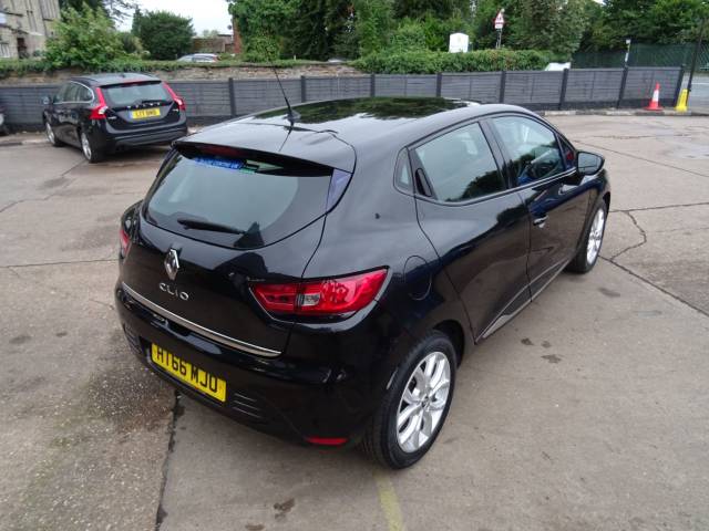 2017 Renault Clio 1.2 16V Dynamique Nav 5dr LOW INSURANCE