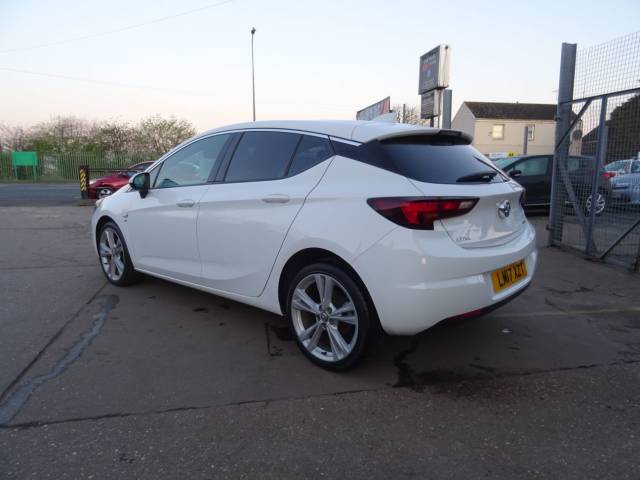 2017 Vauxhall Astra 1.4T 16V 150 SRi Nav 5dr FINANCE AVAILABLE