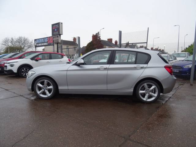 2012 BMW 1 Series 2.0 120d SE 5dr Warranty