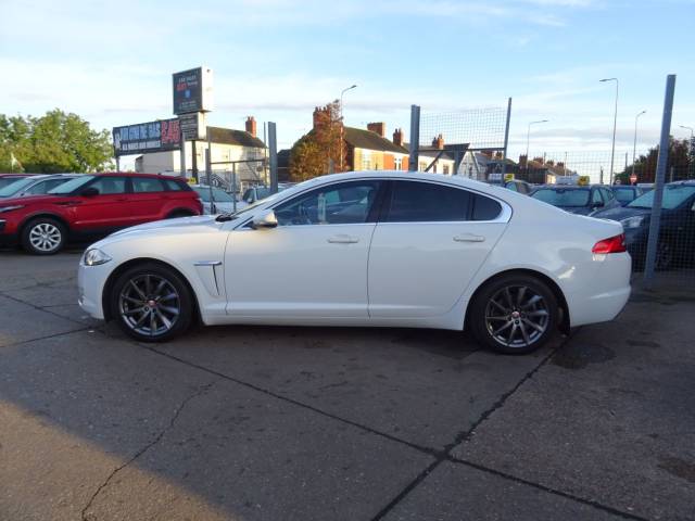 2011 Jaguar XF 2.2d Luxury 4dr Auto WARRANTY