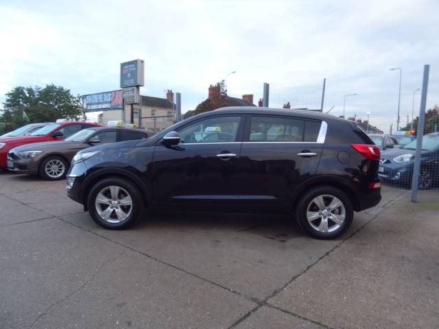 2013 Kia Sportage 1.7 CRDi ISG 2 5dr SERVICE HISTORY