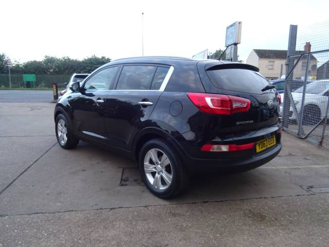 2013 Kia Sportage 1.7 CRDi ISG 2 5dr SERVICE HISTORY