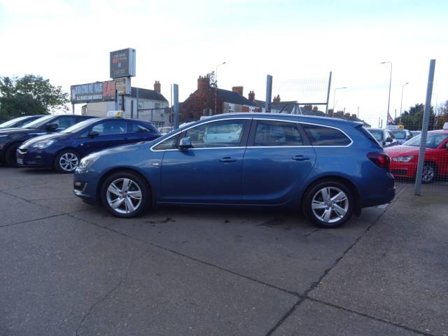 2013 Vauxhall Astra 2.0 CDTi 16V ecoFLEX SRi 5dr EXCELLENT SERVICE HISTORY