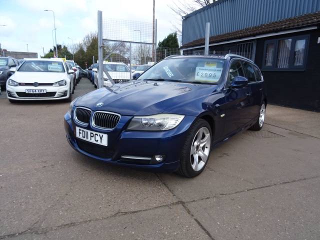 BMW 3 Series 2.0 318d Exclusive Edition 5dr Estate Diesel Blue