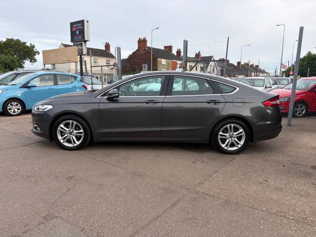 2016 Ford Mondeo 2.0 TDCi ECOnetic Zetec 5dr